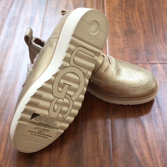 UGG Atwater Metallic Wedge Loafer - Picture 7 of 8